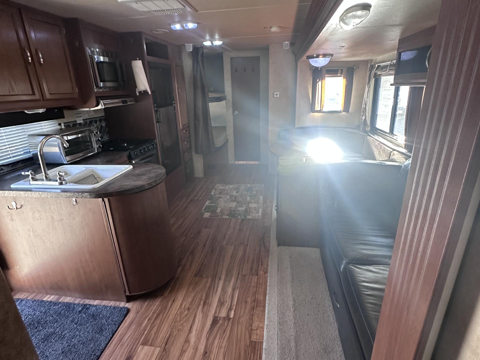2014 FOREST RIVER WILDWOOD 28DBUD