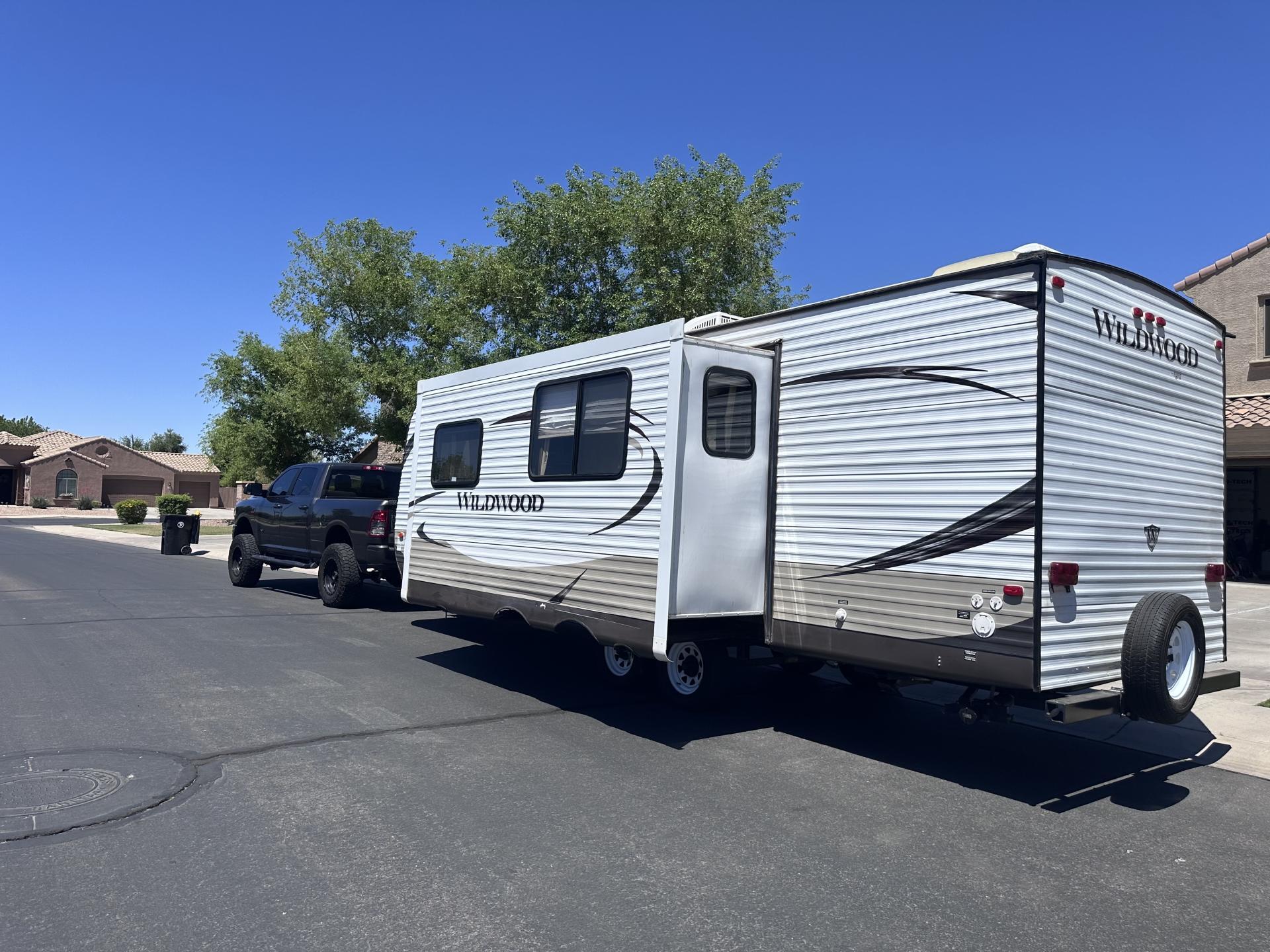 2014 FOREST RIVER WILDWOOD 28DBUD