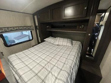 2019 CRUISER SHADOW CRUISER 240BHS