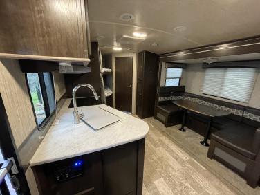 2019 CRUISER SHADOW CRUISER 240BHS