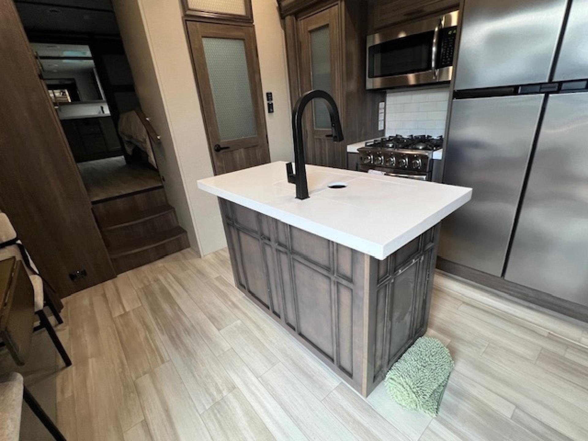2022 GRAND DESIGN SOLITUDE 380FL