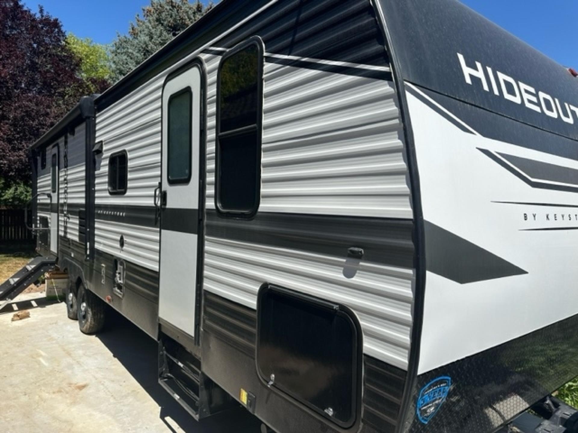 2022 KEYSTONE HIDEOUT 29DFSWE