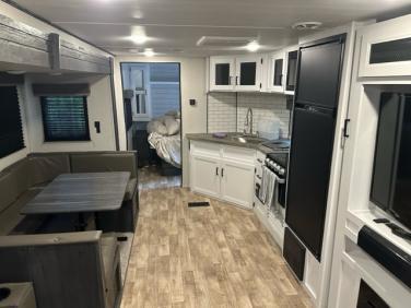 2022 KEYSTONE HIDEOUT 29DFSWE