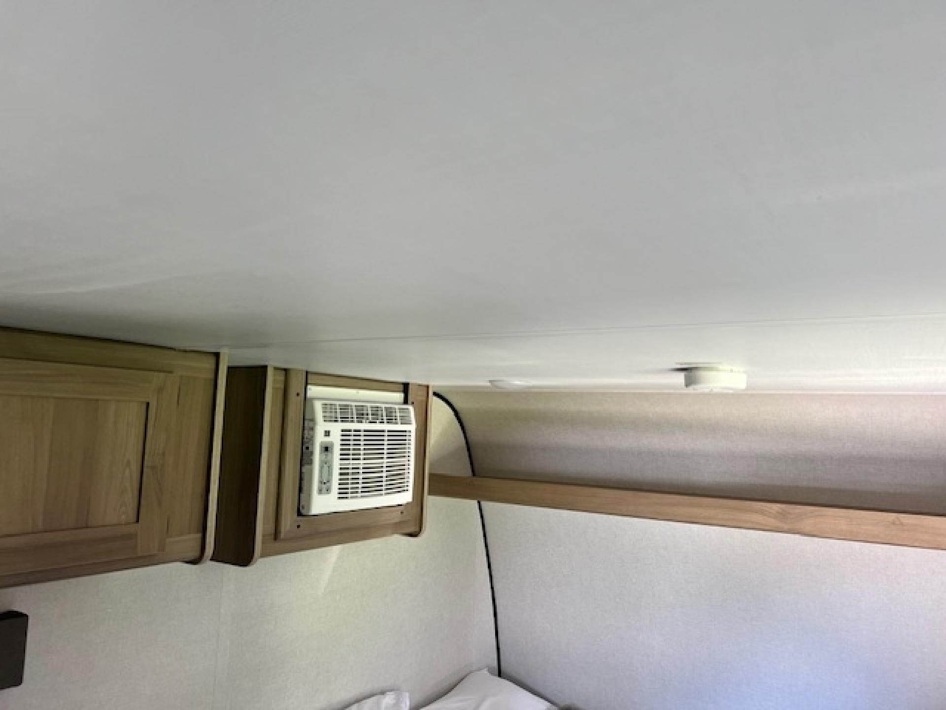 2025 COLEMAN COLEMAN LANTERN 17B