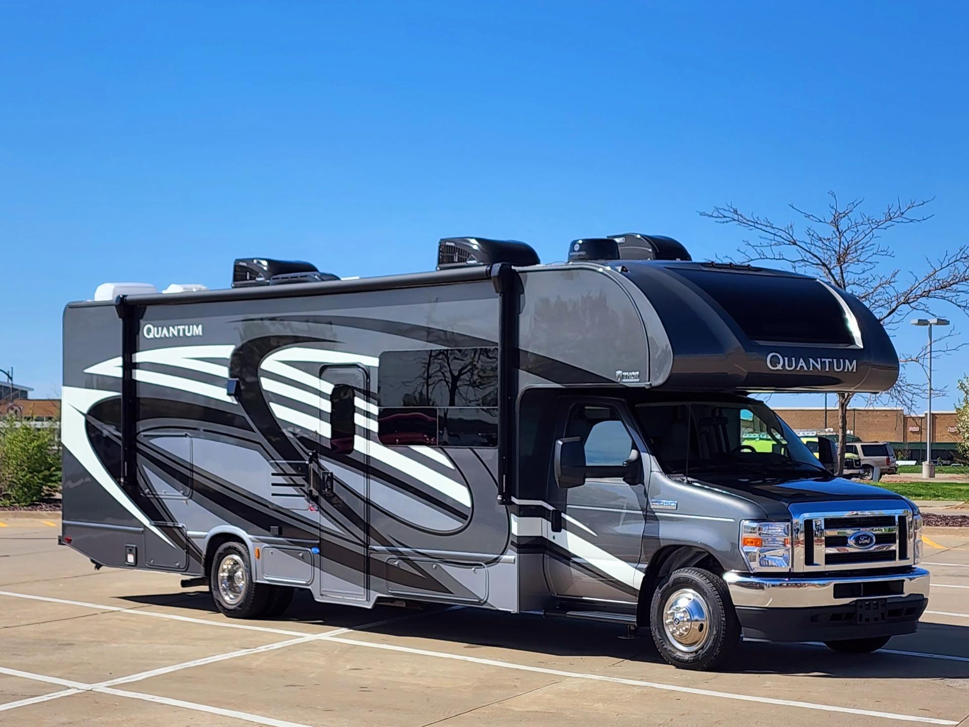 2022 THOR MOTOR COACH QUANTUM KW29