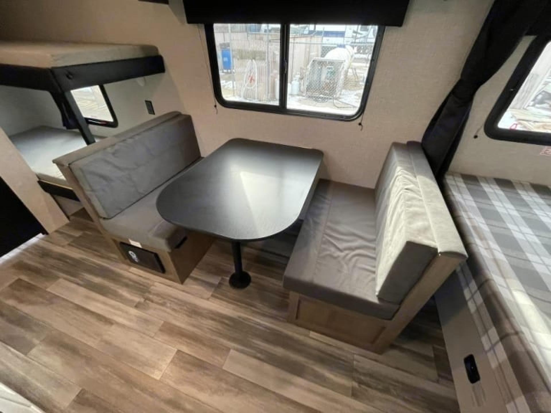 2025 JAYCO JAY FLIGHT SLX 175BH