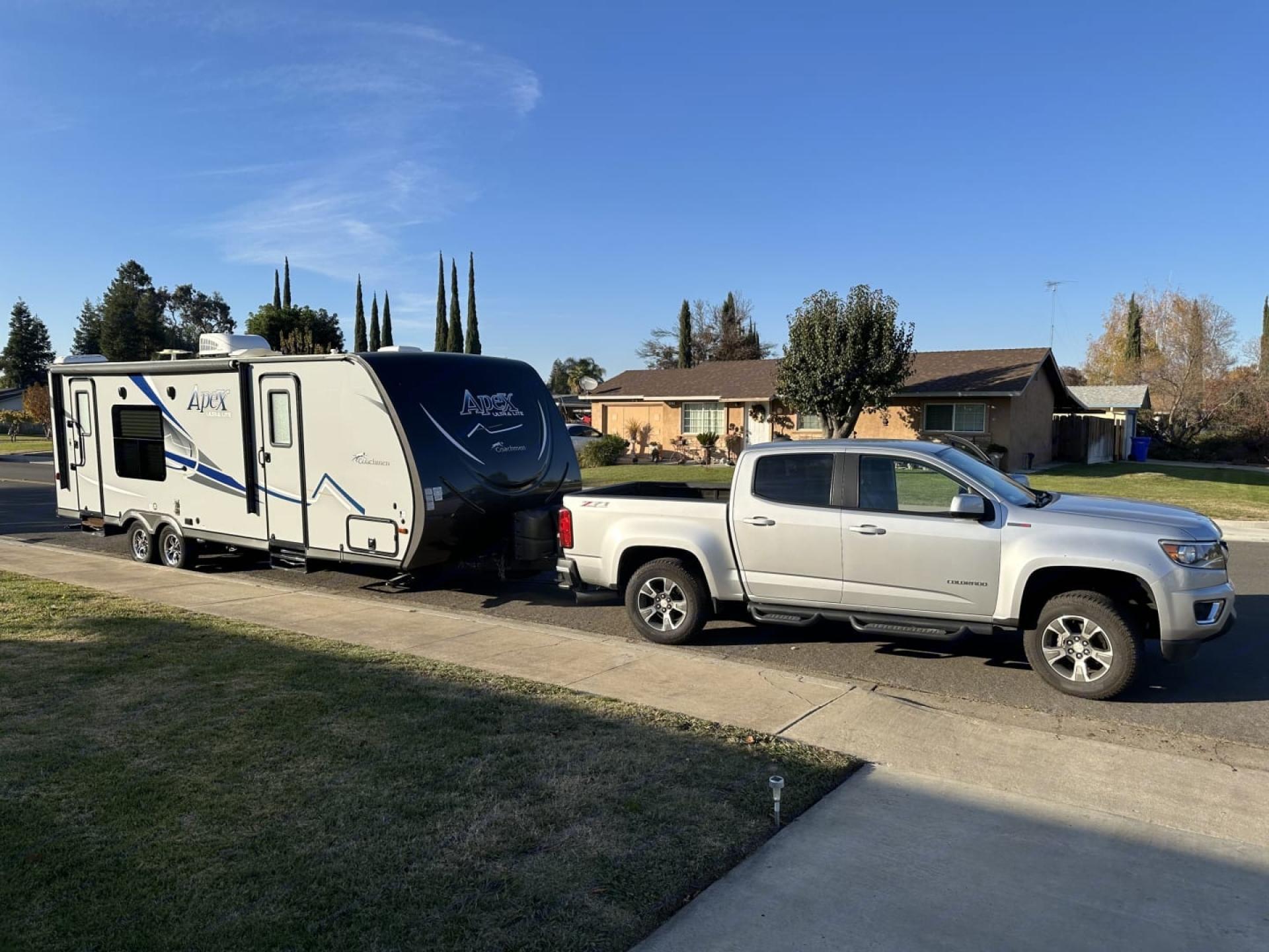 2017 COACHMEN APEX 258RKS