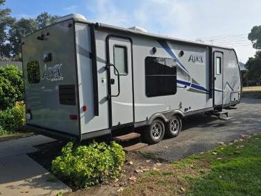 2017 COACHMEN APEX 258RKS