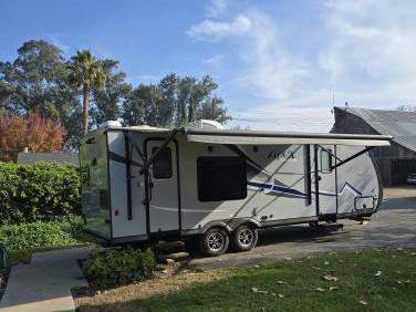2017 COACHMEN APEX 258RKS