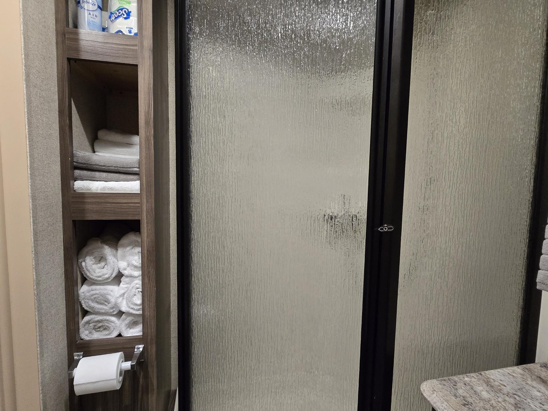 2017 COACHMEN APEX 258RKS