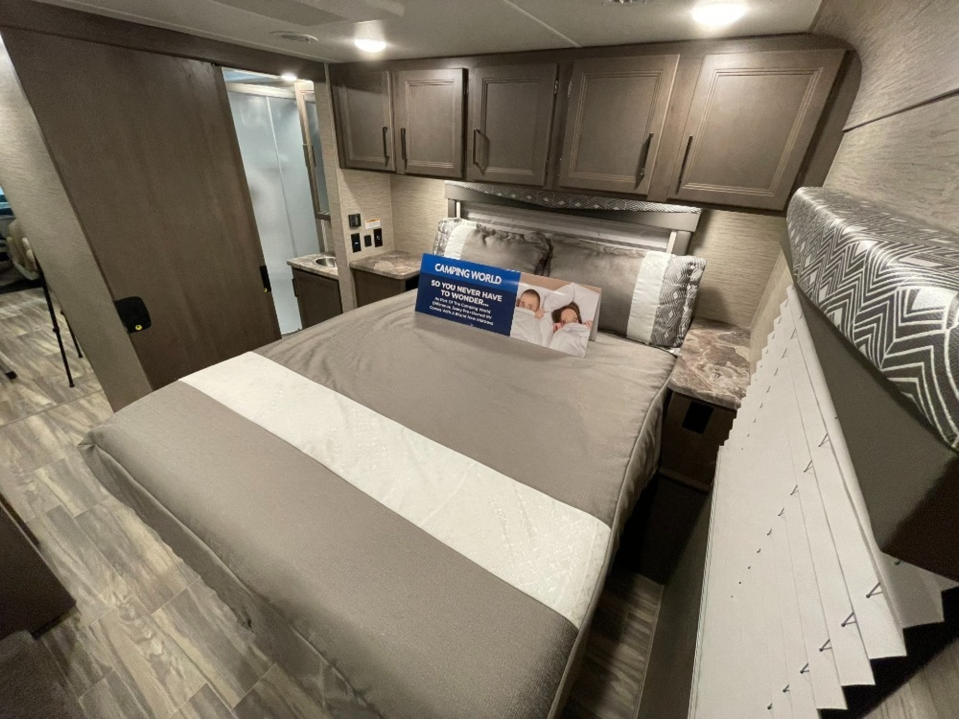 2023 THOR MOTOR COACH FOUR WINDS 31EV