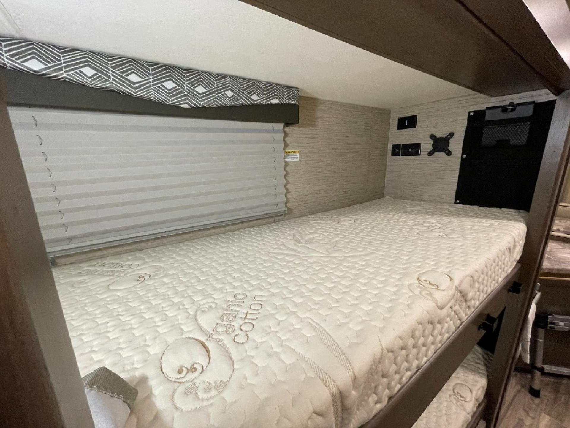2023 THOR MOTOR COACH FOUR WINDS 31EV