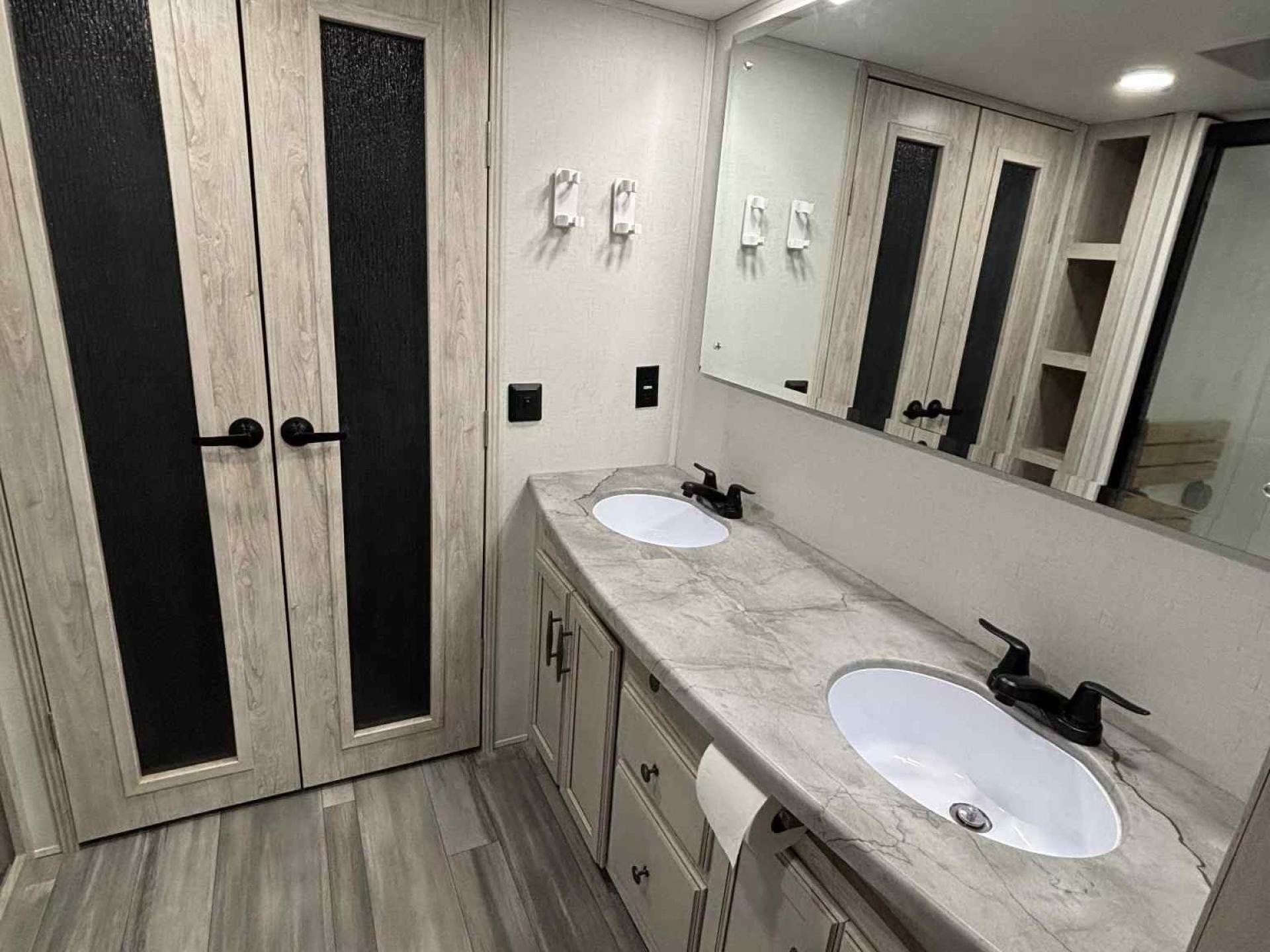 2024 FOREST RIVER SANDPIPER 3800RK