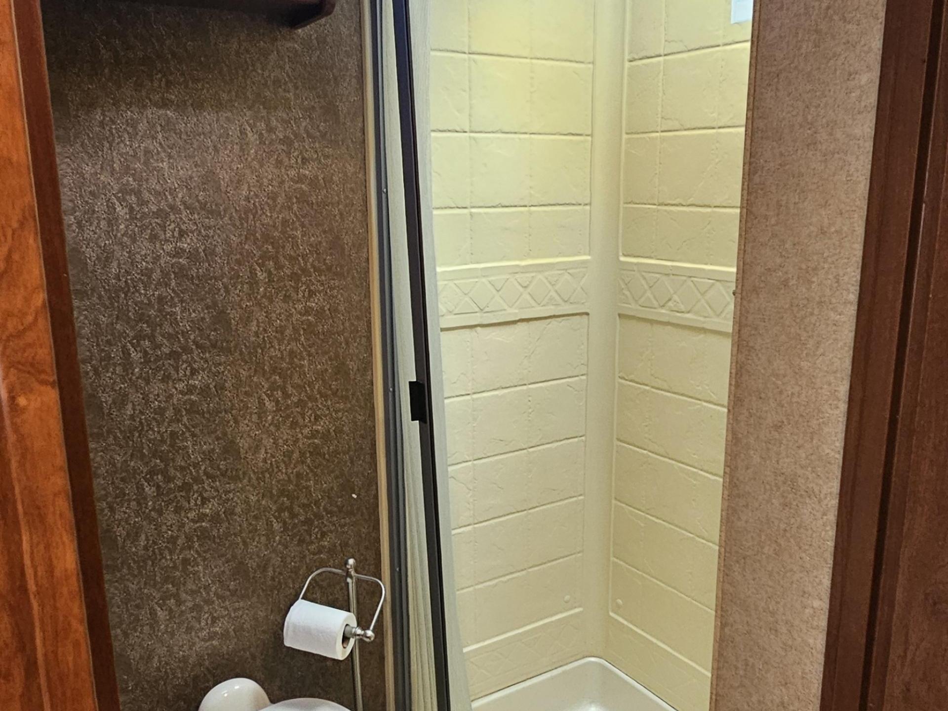 2015 THOR MOTOR COACH ACE 29.2