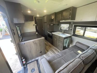 2021 JAYCO JAY FLIGHT SLX ROCKY MOUNTAIN EDITION 264BHW