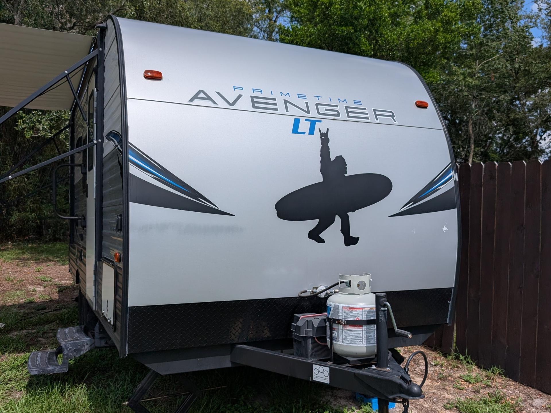 2021 PRIME TIME AVENGER LT 16BH
