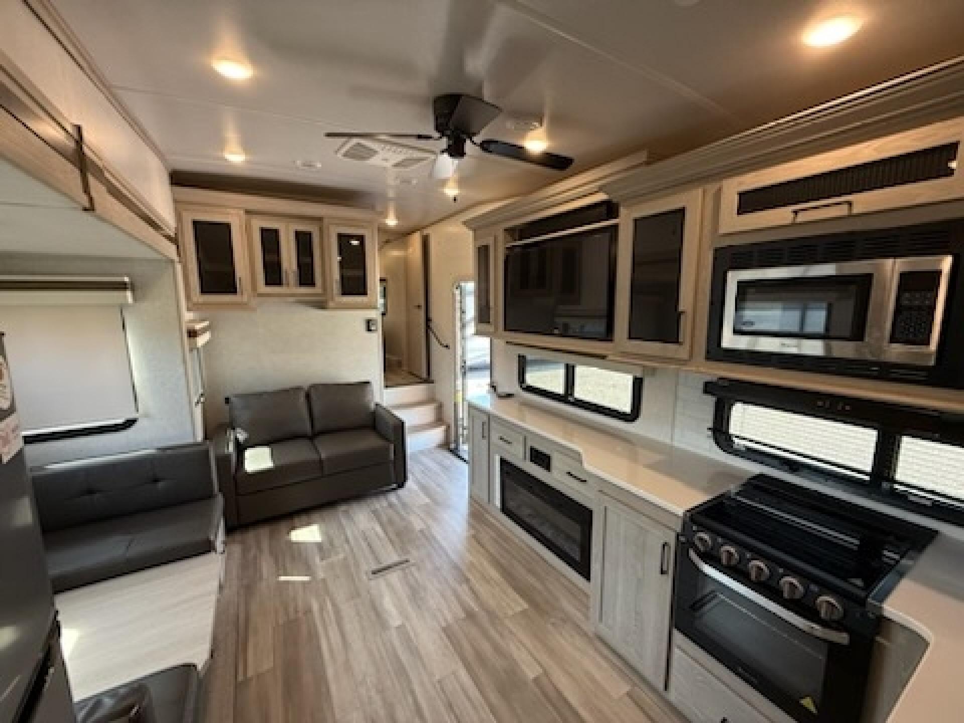 2022 FOREST RIVER ROCKWOOD ULTRA LITE 2622RK