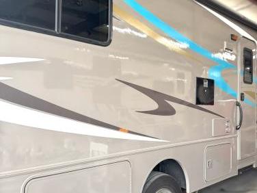 2014 ITASCA SUNSTAR 26HE