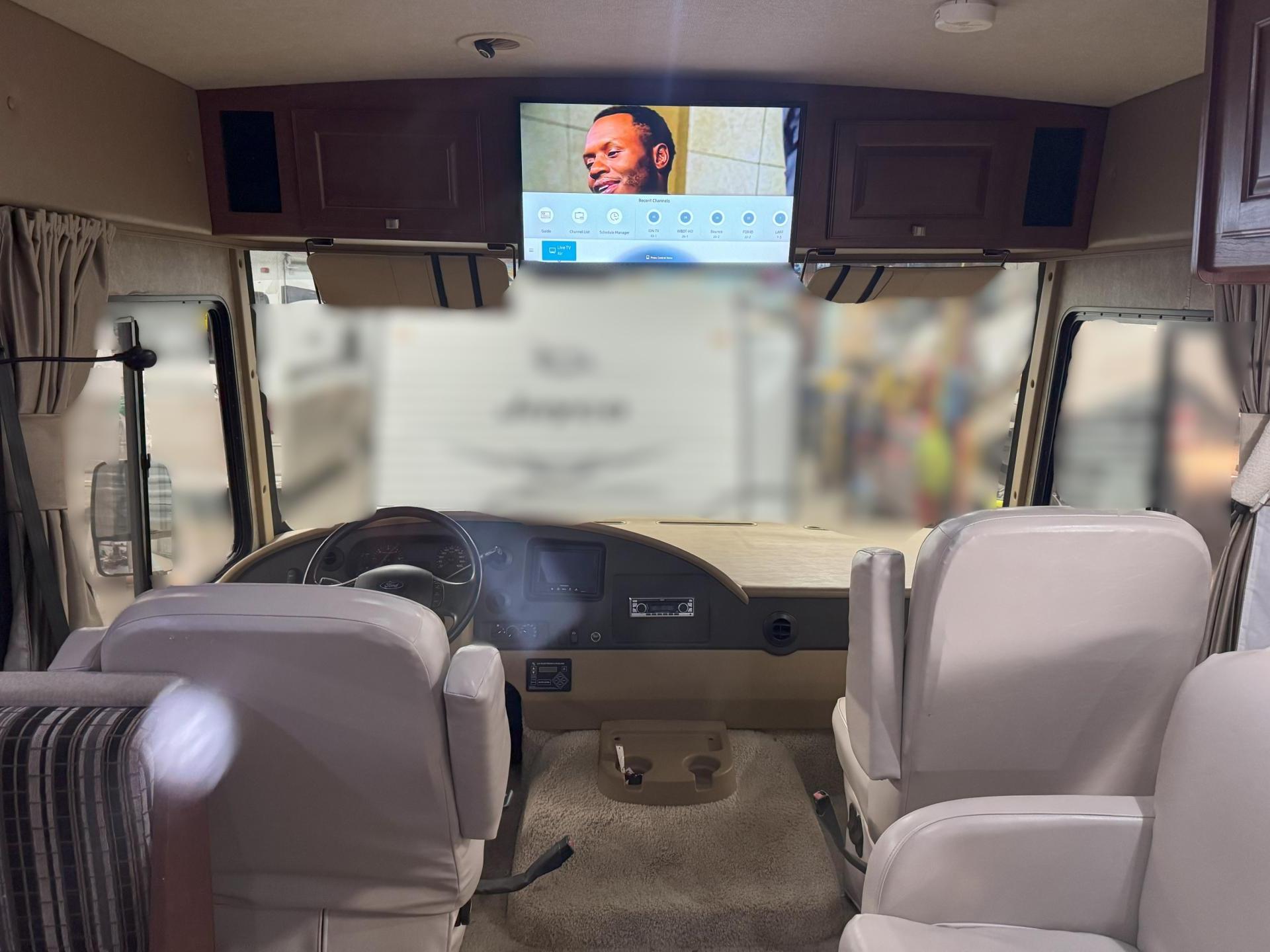 2014 ITASCA SUNSTAR 26HE
