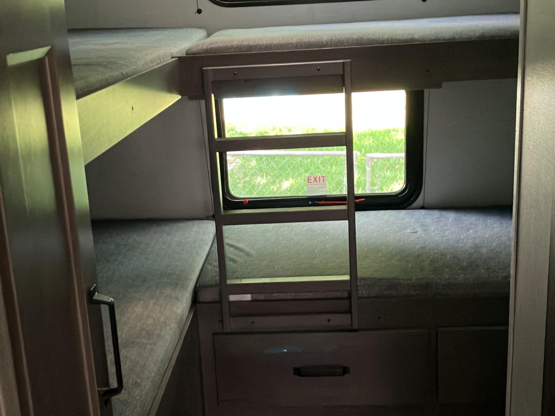 2024 GRAND DESIGN TRANSCEND XPLOR 321BH