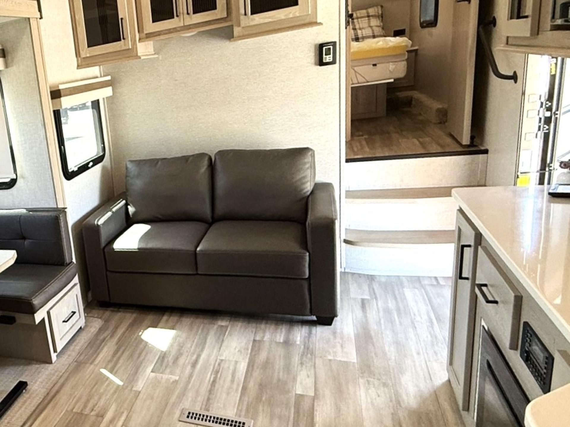 2022 FOREST RIVER ROCKWOOD ULTRA LITE 2622RK