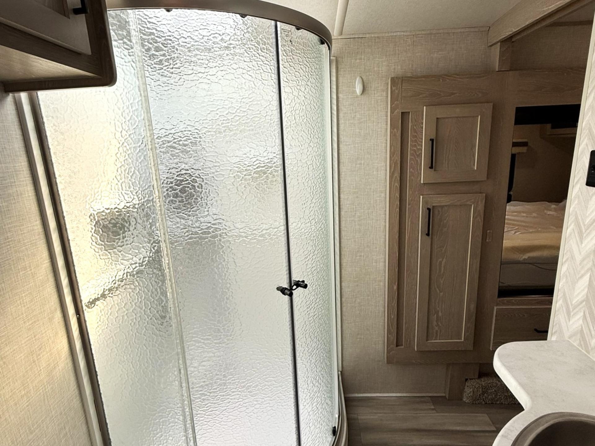 2022 FOREST RIVER ROCKWOOD ULTRA LITE 2622RK