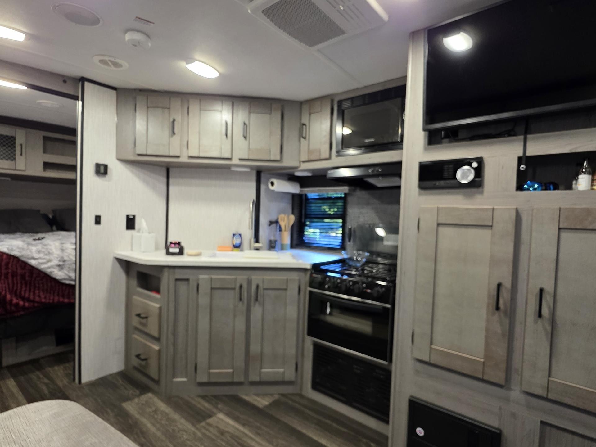 2021 HEARTLAND MALLARD IDM251BH