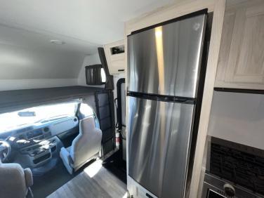 2023 FOREST RIVER SUNSEEKER 2550DSLE Ford