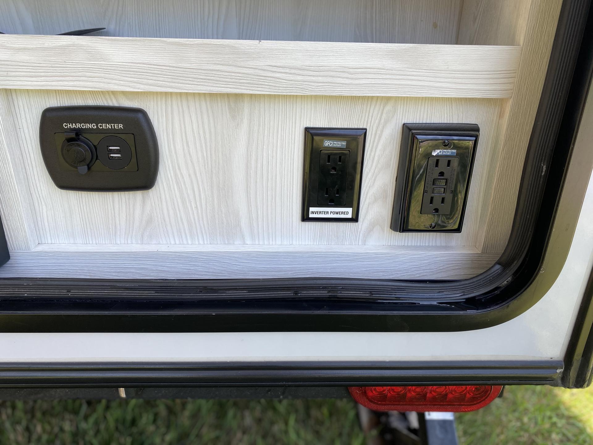 2018 FOREST RIVER FLAGSTAFF E-PRO 12RK