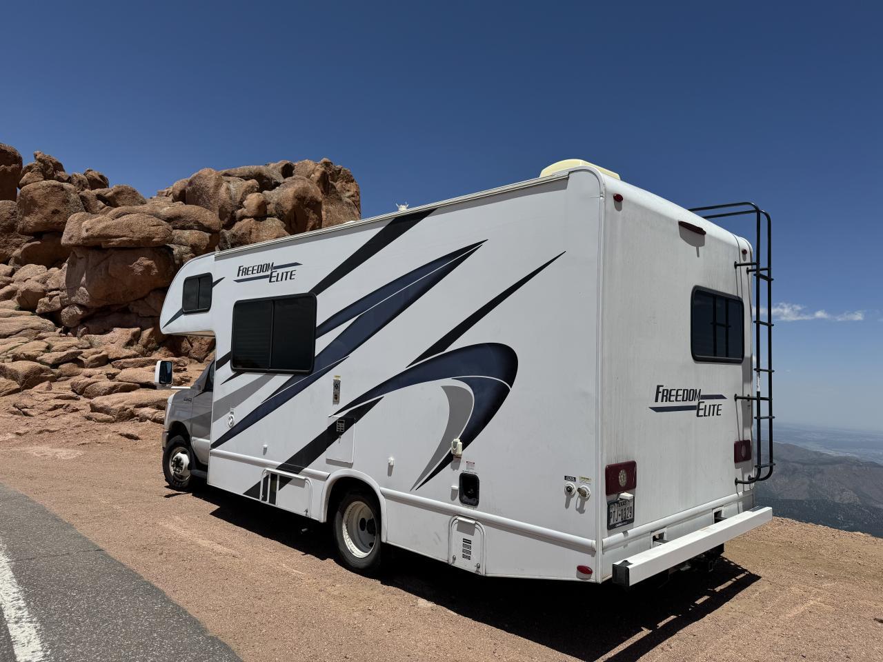 2022 THOR MOTOR COACH FREEDOM ELITE 22FE