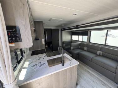2025 KEYSTONE HIDEOUT 38DBD