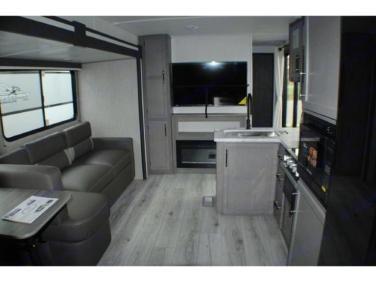 2025 KEYSTONE HIDEOUT 38DBD