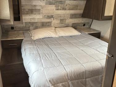 2021 COLEMAN COLEMAN LANTERN LT CM242BHWE21