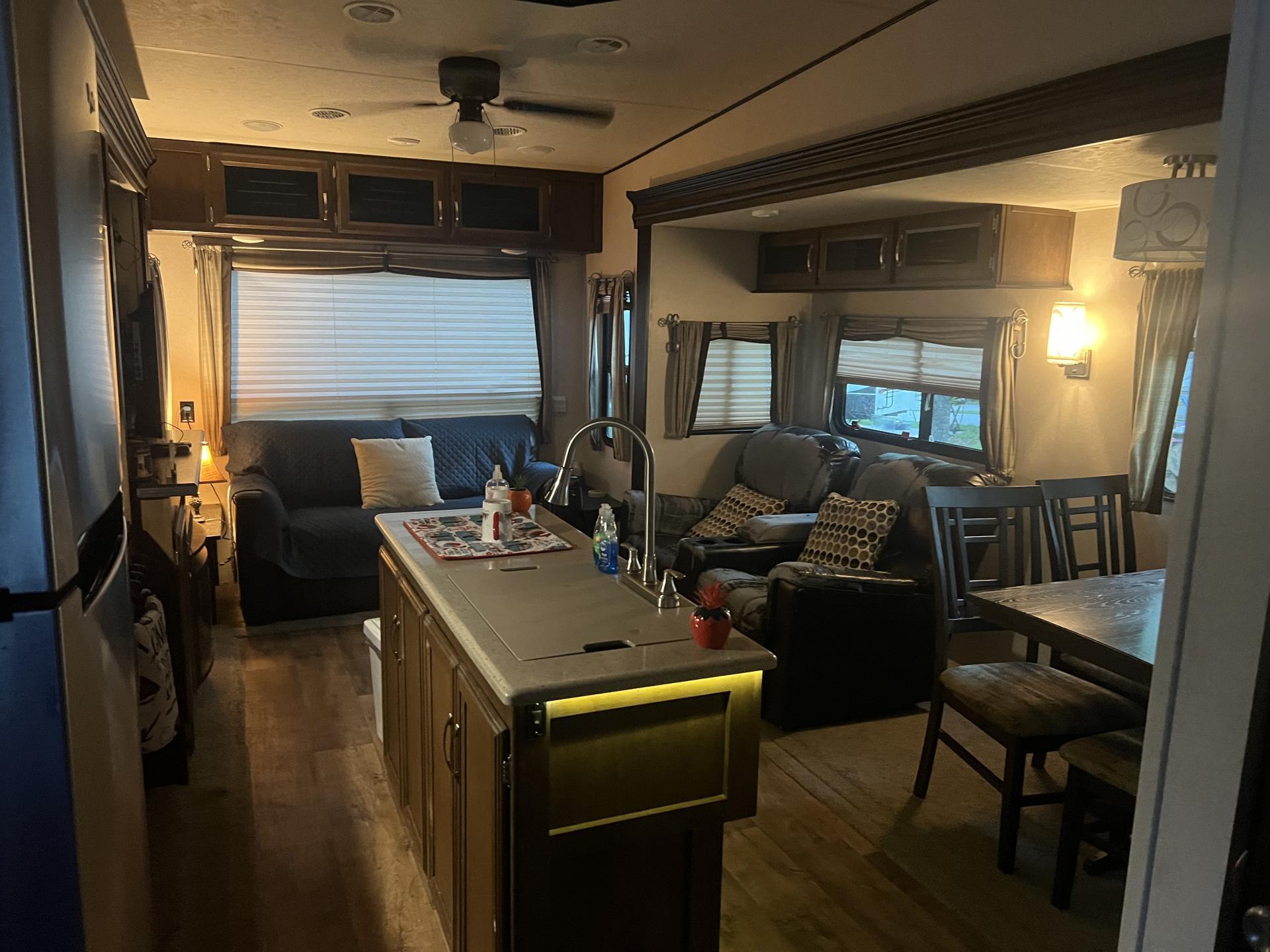 2018 FOREST RIVER HERITAGE GLEN Heritage Glen
