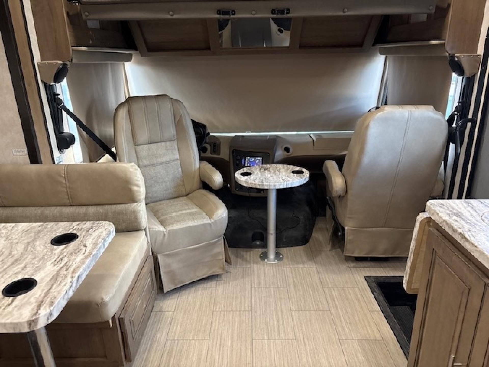 2019 FOREST RIVER FR3 33DS