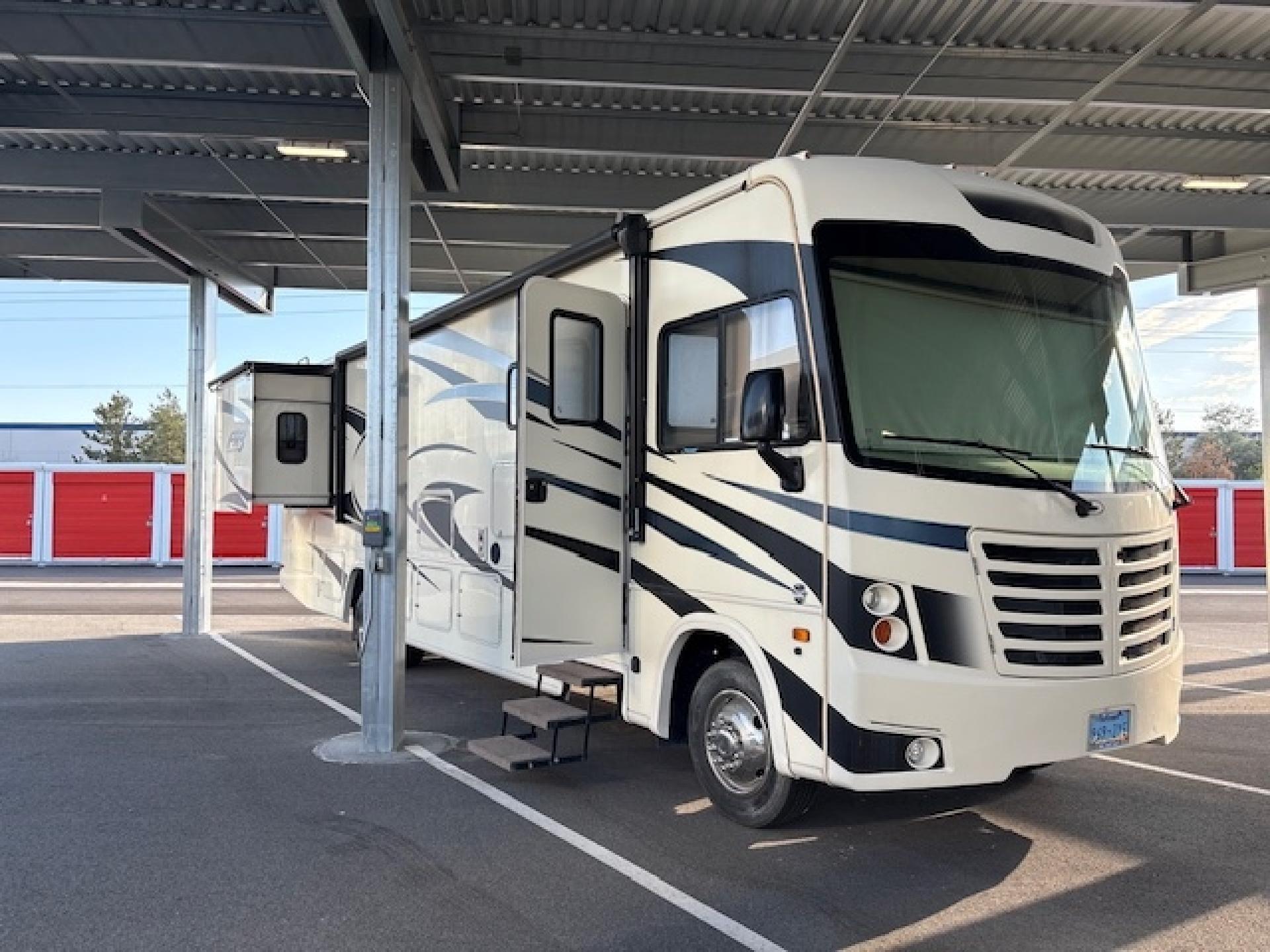 2019 FOREST RIVER FR3 33DS