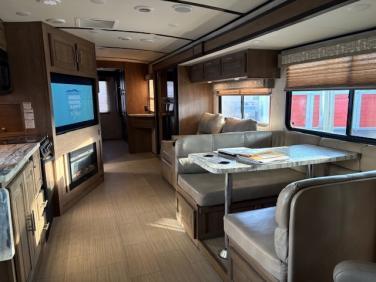 2019 FOREST RIVER FR3 33DS