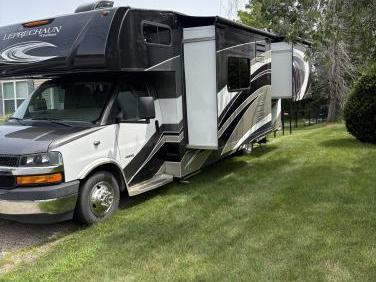 2018 COACHMEN LEPRECHAUN 260DS