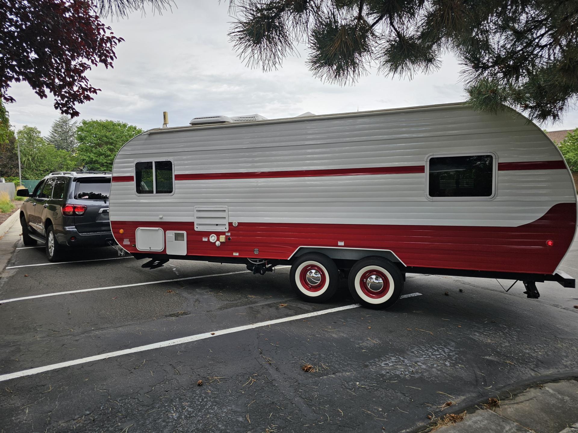 2016 RIVERSIDE RETRO 195