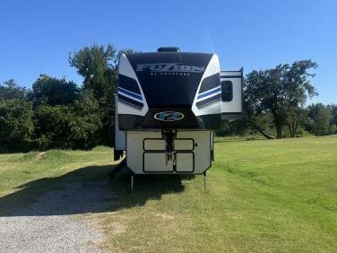2022 KEYSTONE FUZION 419