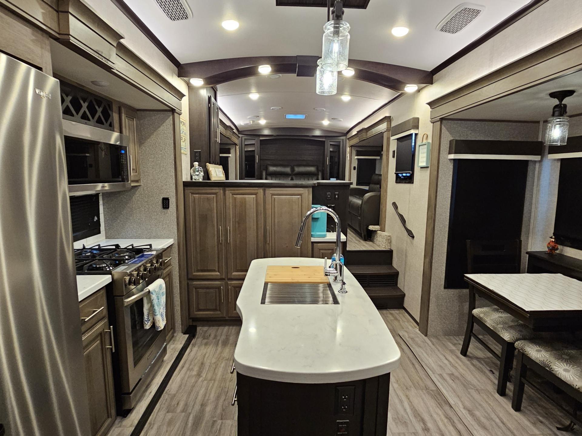 2022 JAYCO NORTH POINT 382FLRB