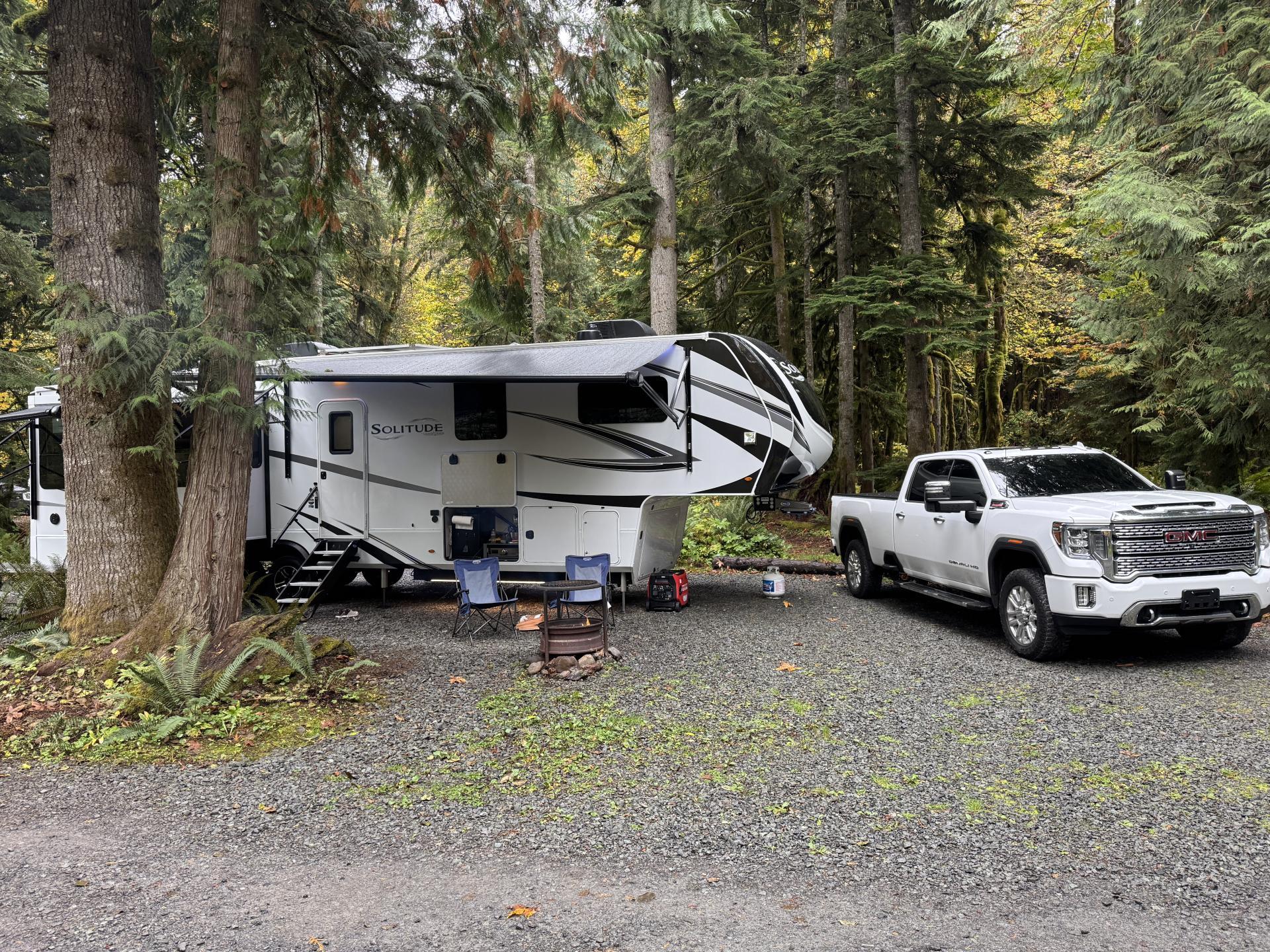 2025 GRAND DESIGN SOLITUDE 378MBS