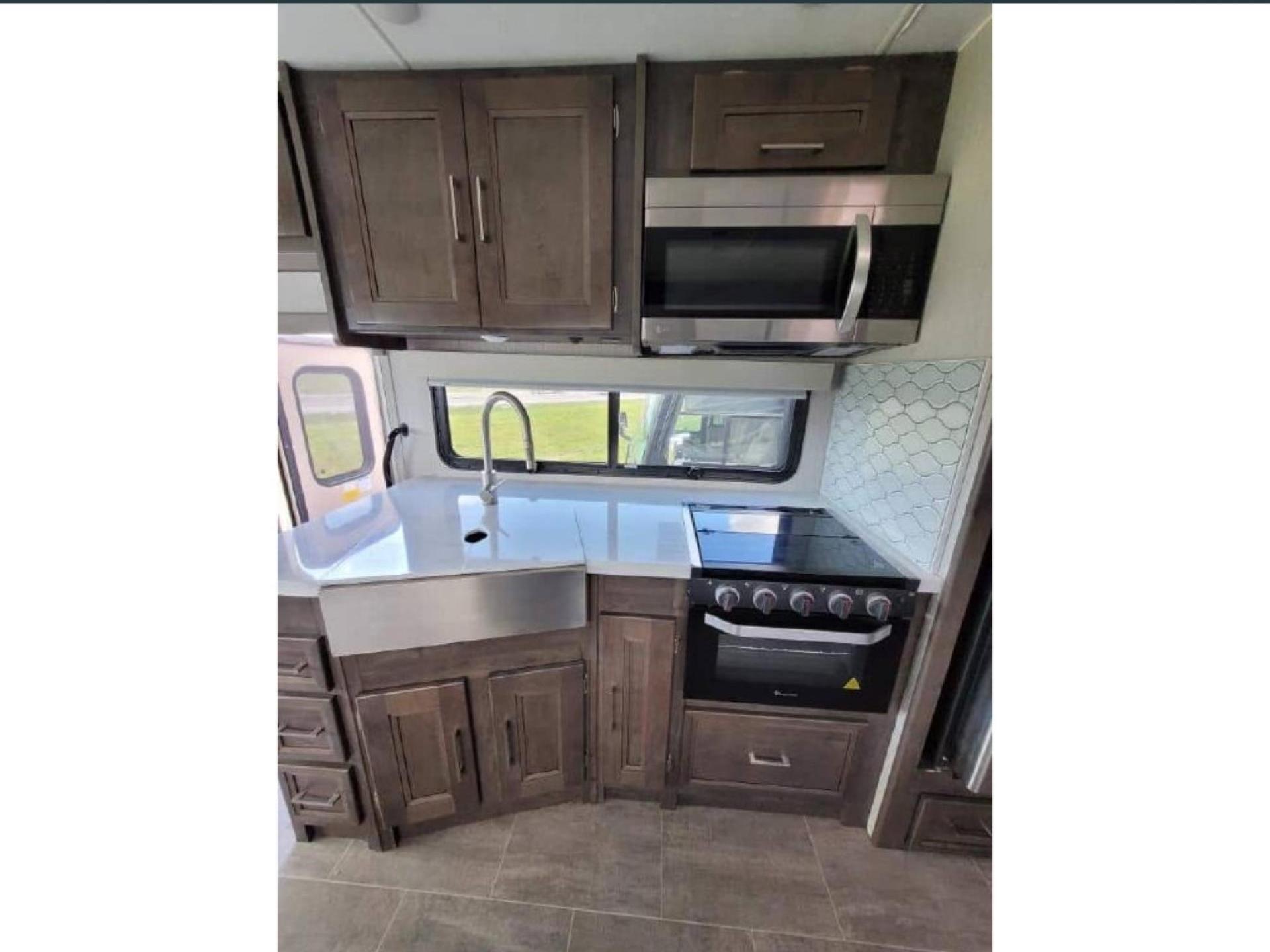 2022 COACHMEN MIRADA 35ES