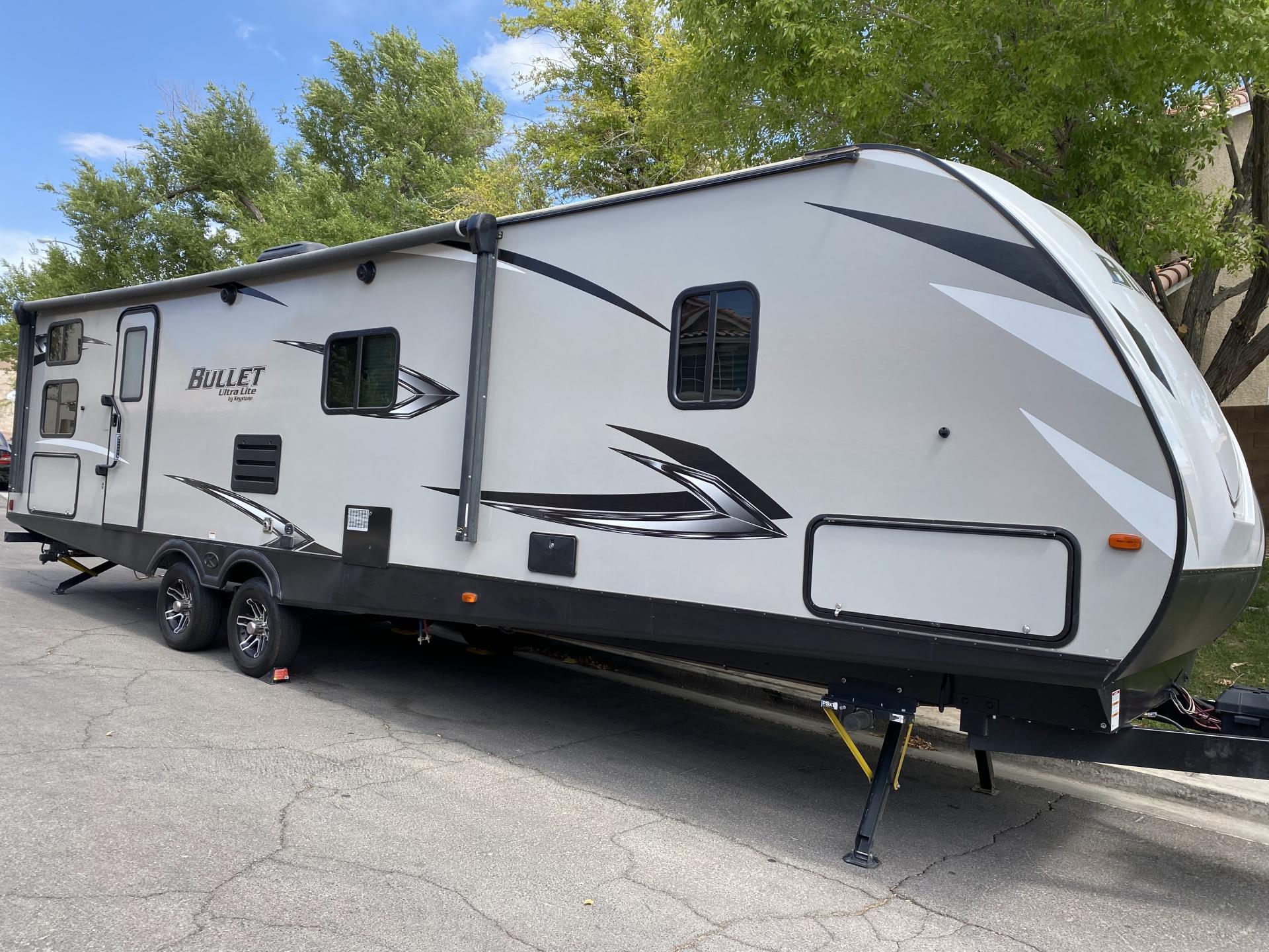 2021 KEYSTONE BULLET 331BHS