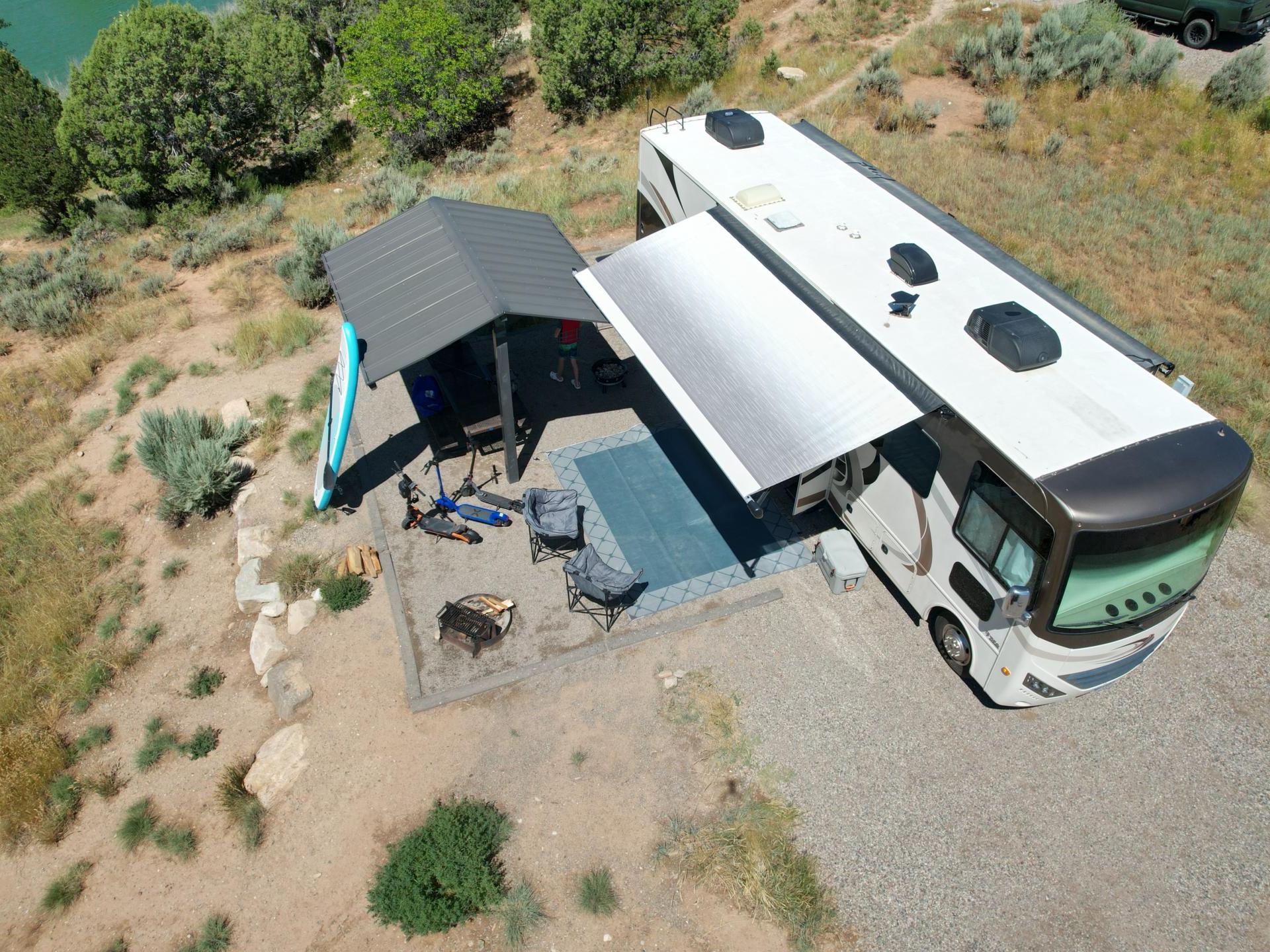 2016 THOR MOTOR COACH HURRICANE 34J