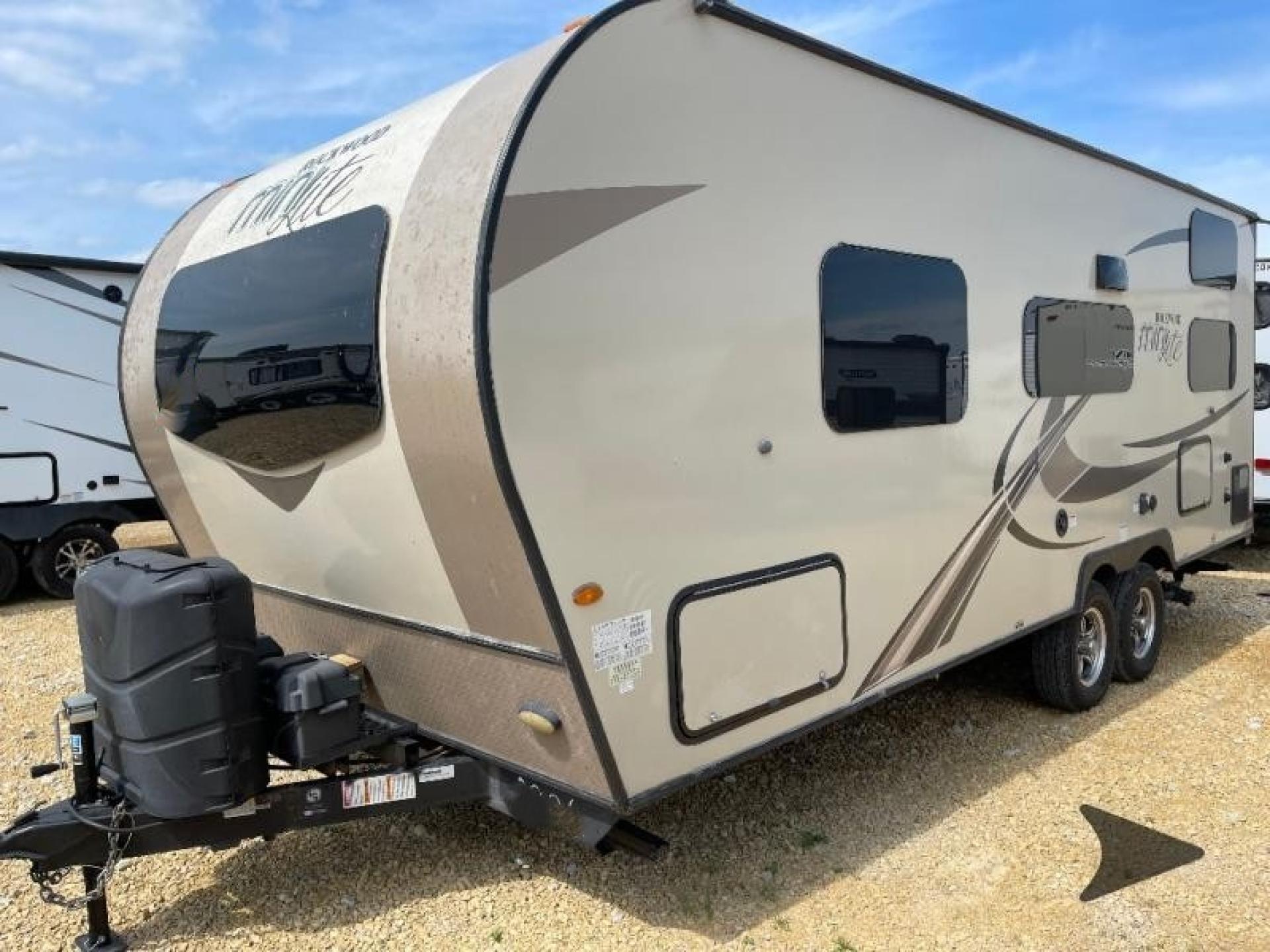 2018 FOREST RIVER ROCKWOOD MINI LITE 2306