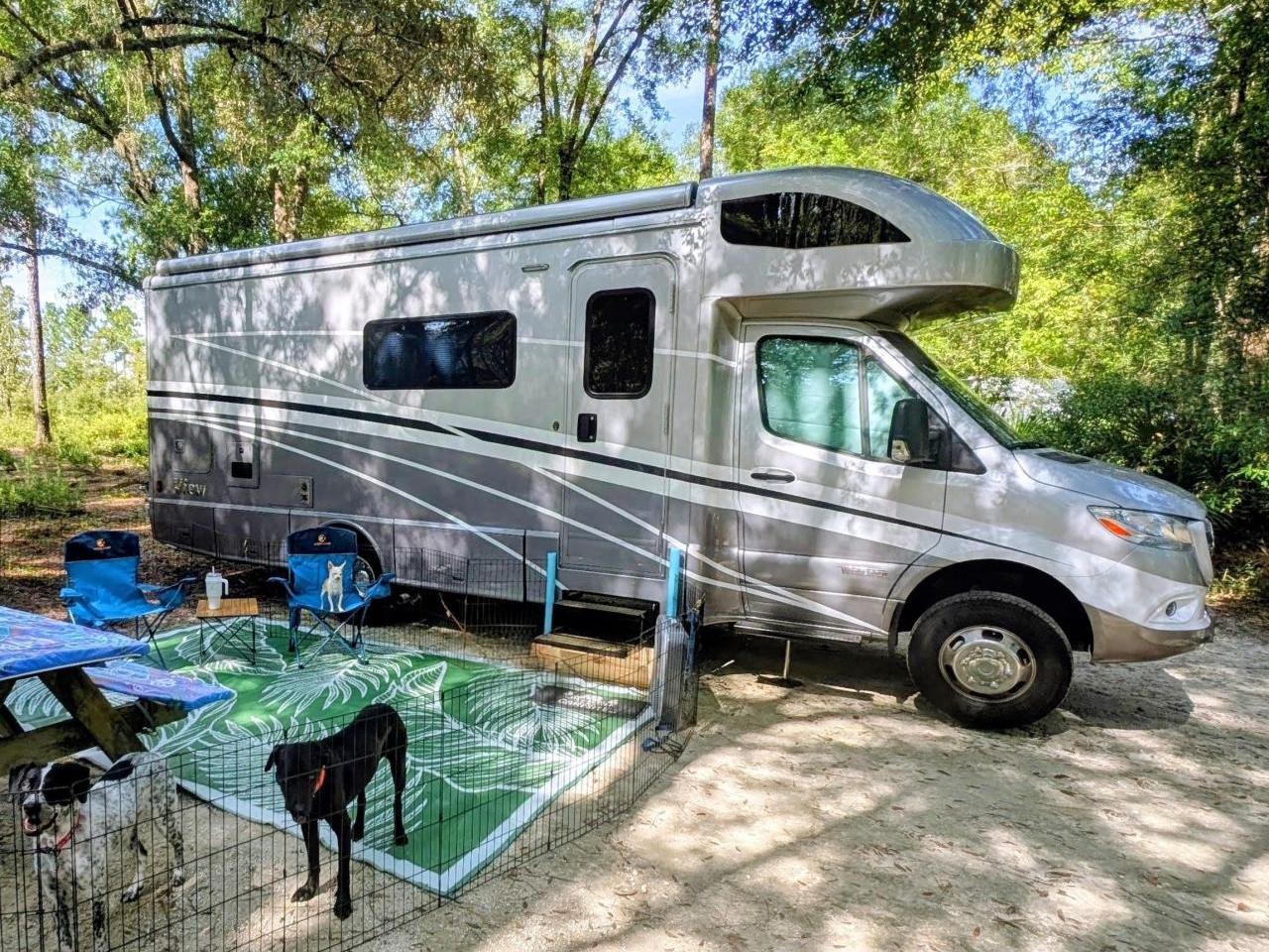 2025 WINNEBAGO VIEW 24D