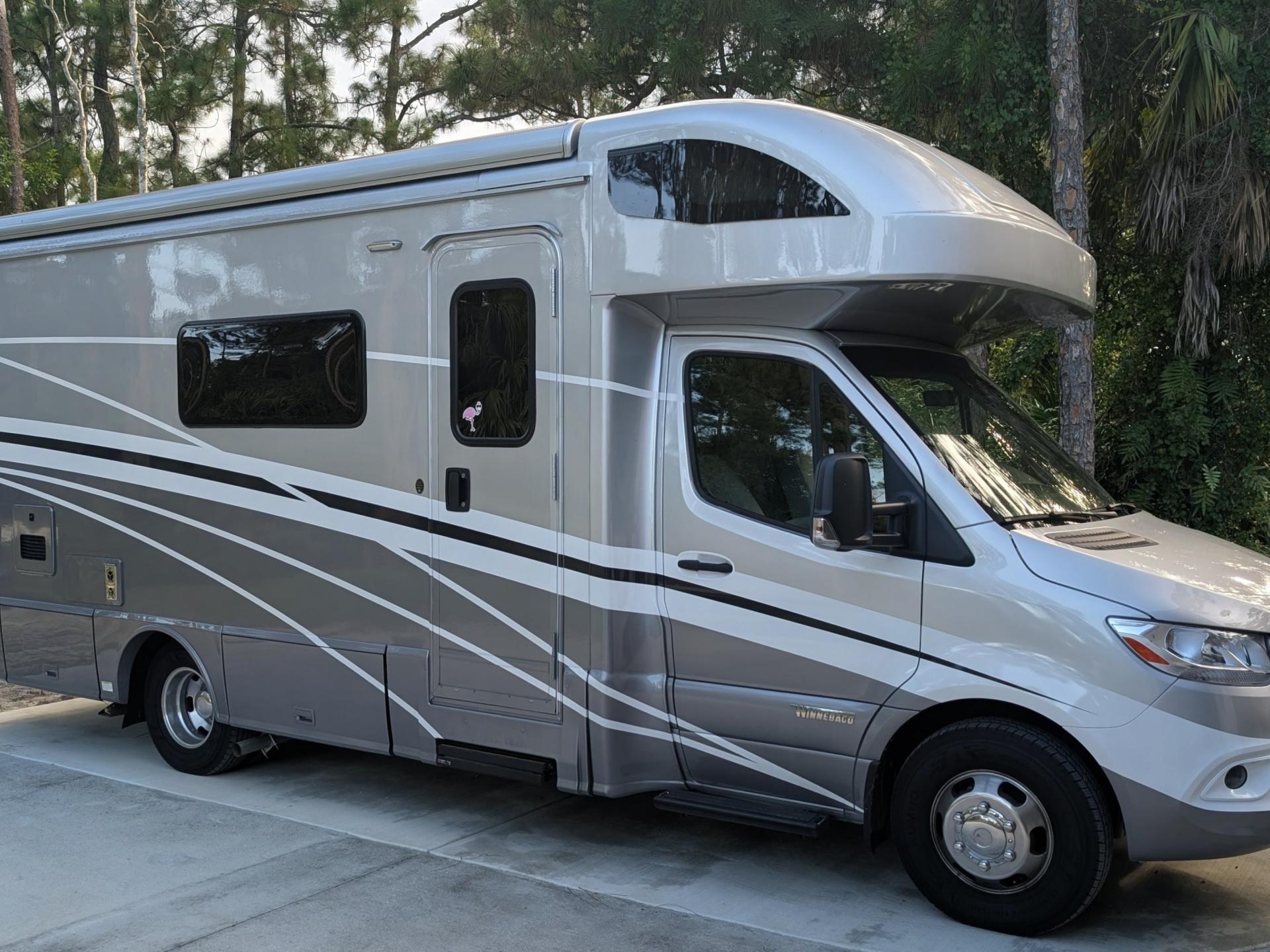 2025 WINNEBAGO VIEW 24D