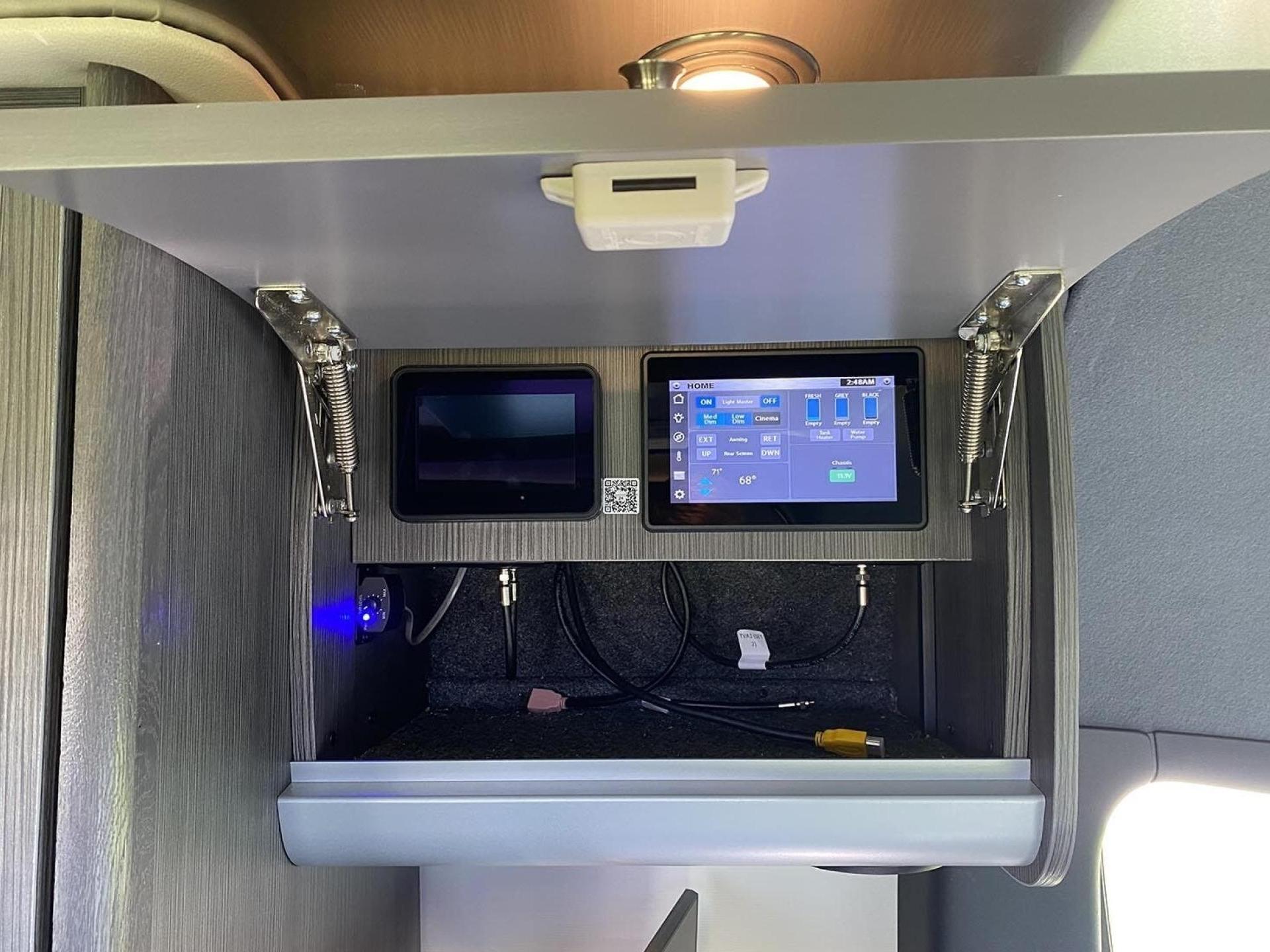 2025 AIRSTREAM INTERSTATE