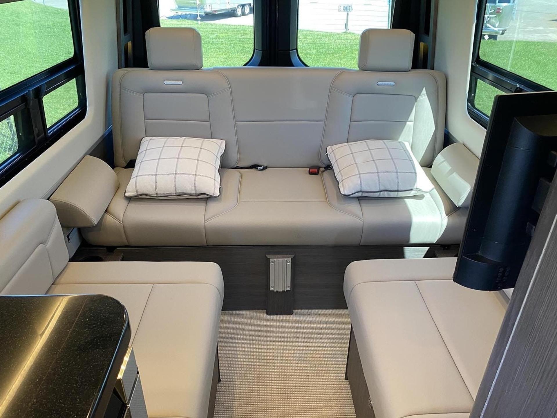 2025 AIRSTREAM INTERSTATE